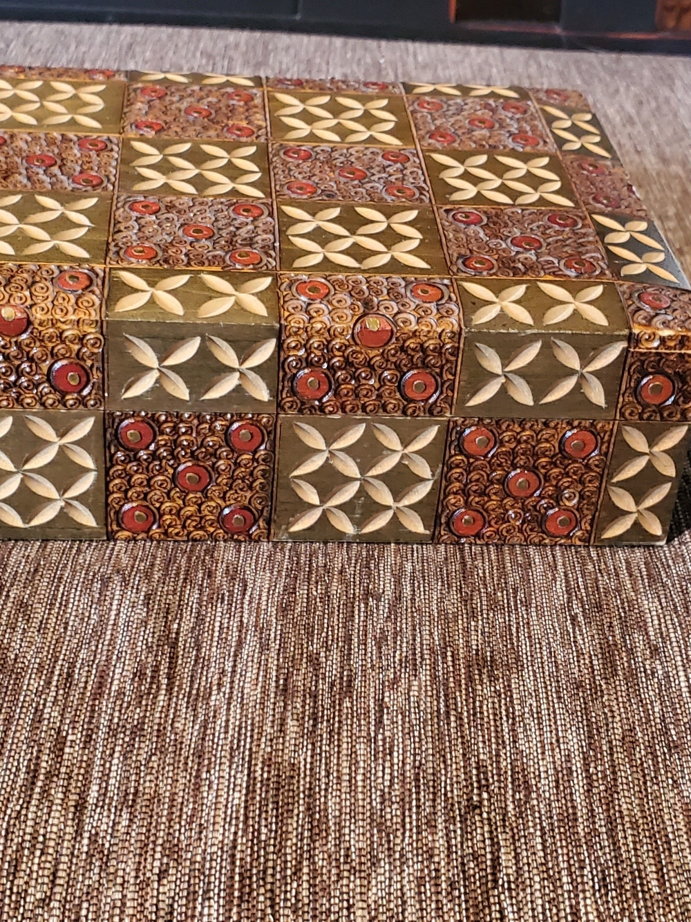Decorative Wooden Mosaic Jewelry Box in Olive Green & Burnt Orange